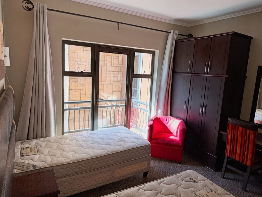 To Let 1 Bedroom Property for Rent in Vredenhof Sh Free State
